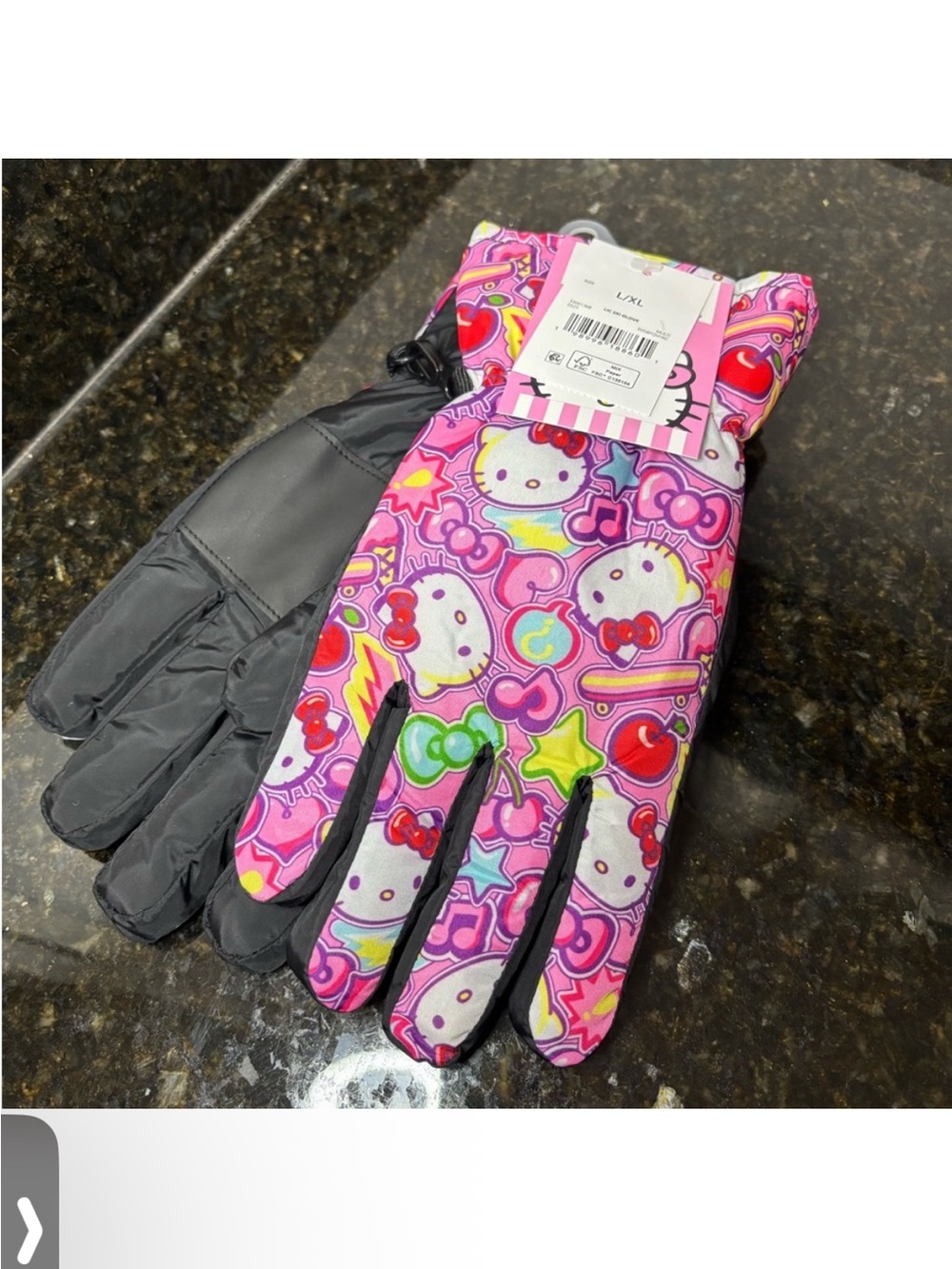 Bioworld Pink Hello Kitty Pattern Kids Mittens